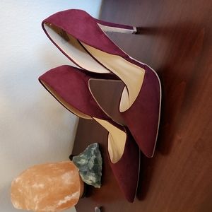 JUSTFAB suede purple heels size 7.5